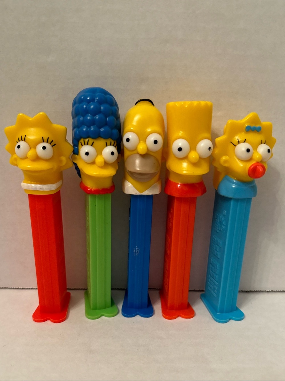 VINTAGE (SET OF 5) PEZ
DISPENSERS THE SIMPSONS BART, HOMER, LISA, MAGGIE, MARG